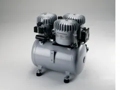 Jun-Air oljesmurte kompressorer montert på tank, bilde 5 av 7